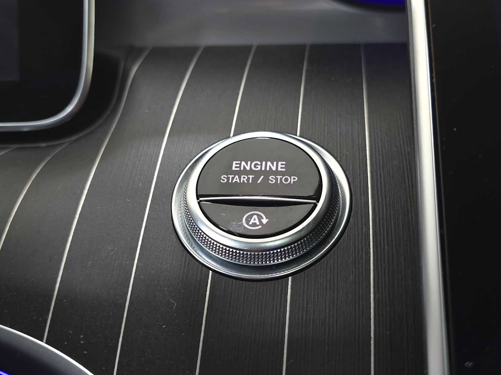 Used 2024 Mercedes-Benz CLE 300 4MATIC Coupe image 37