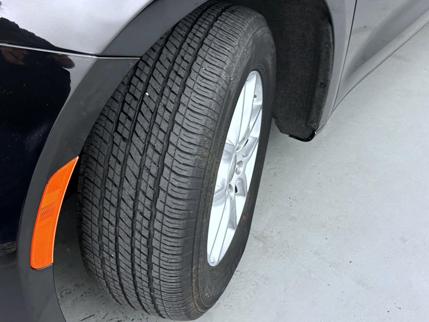 Used 2025 Chrysler Pacifica Select FWD image 23