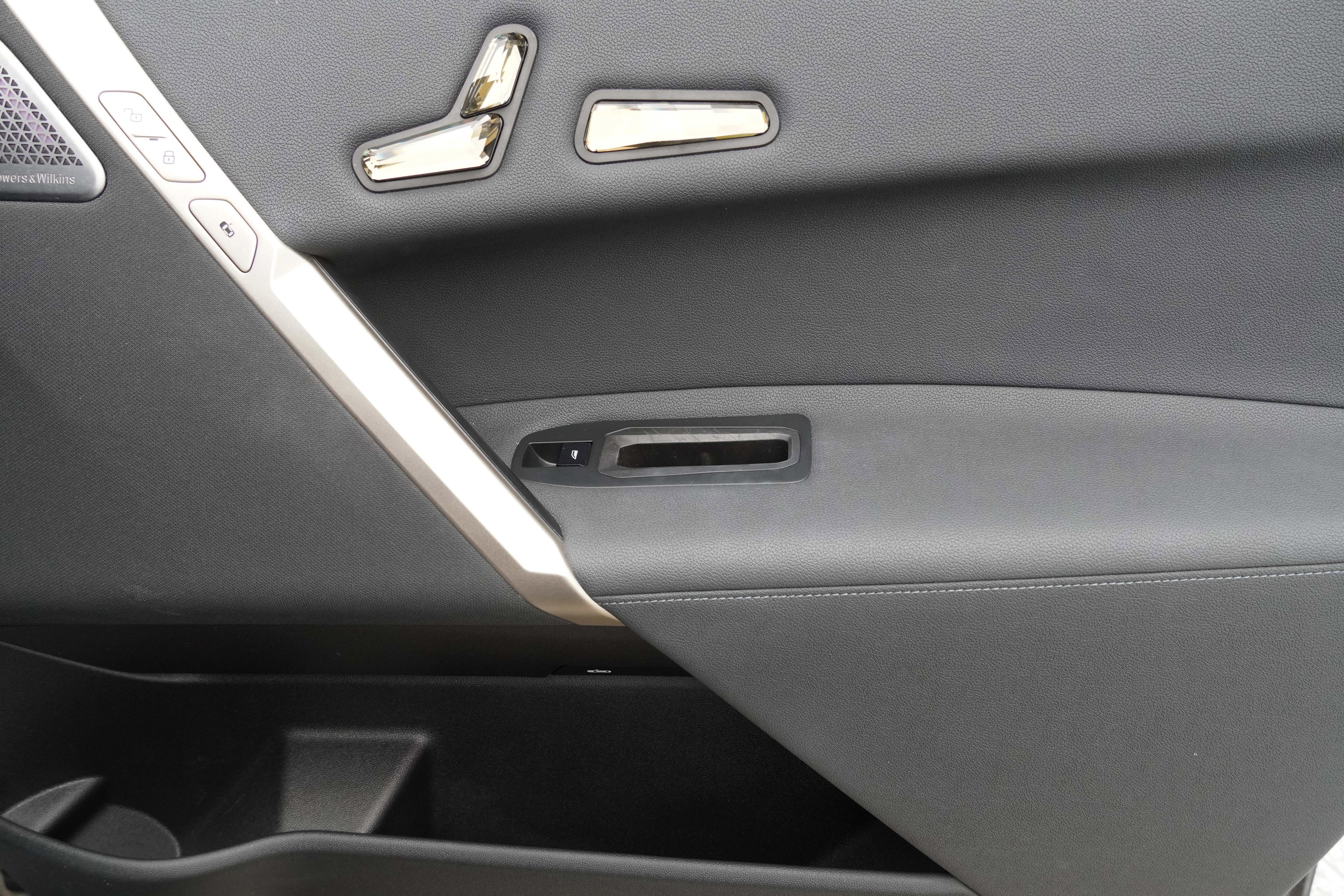 Certified 2024 BMW iX M60 AWD/4WD image 31