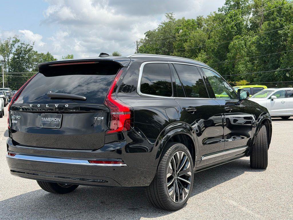 New 2026 Volvo XC90 T8 Ultra w/ Protection Package Premier AWD/4WD image 4
