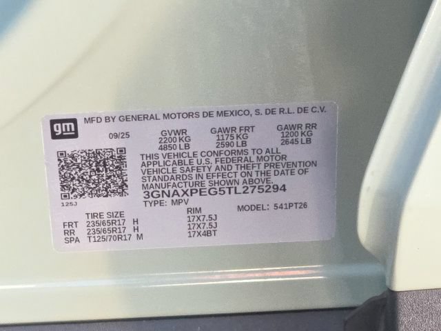 Used 2026 Chevrolet Equinox LT AWD/4WD image 32
