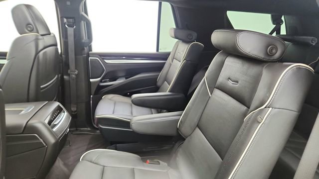 Used 2025 Cadillac Escalade Sport w/ Touring Package image 34