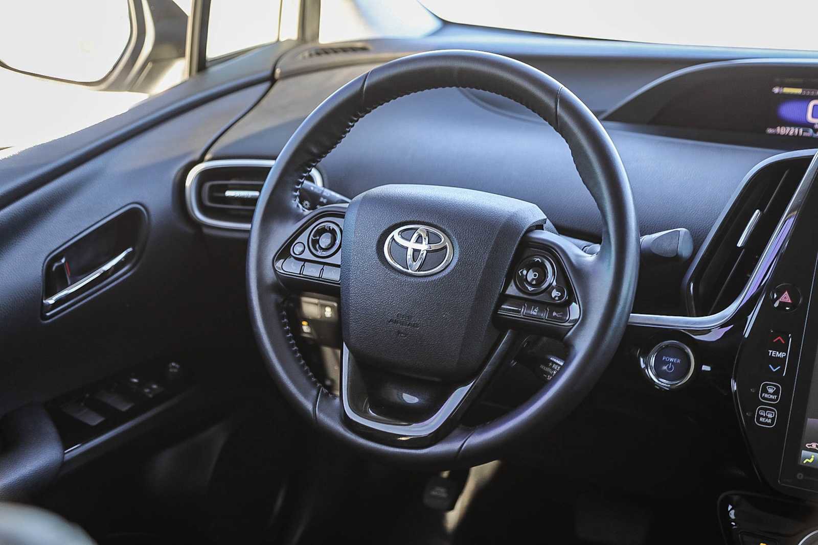 Used 2021 Toyota Prius Prime XLE image 15