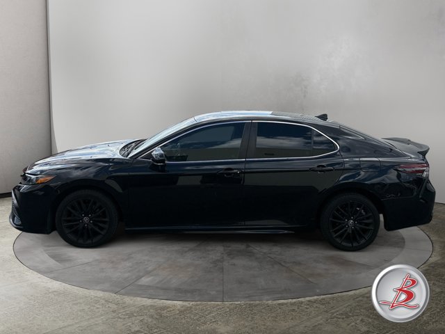 Used 2023 Toyota Camry SE w/ Protection Package (Q2) (TMS) FWD image 4