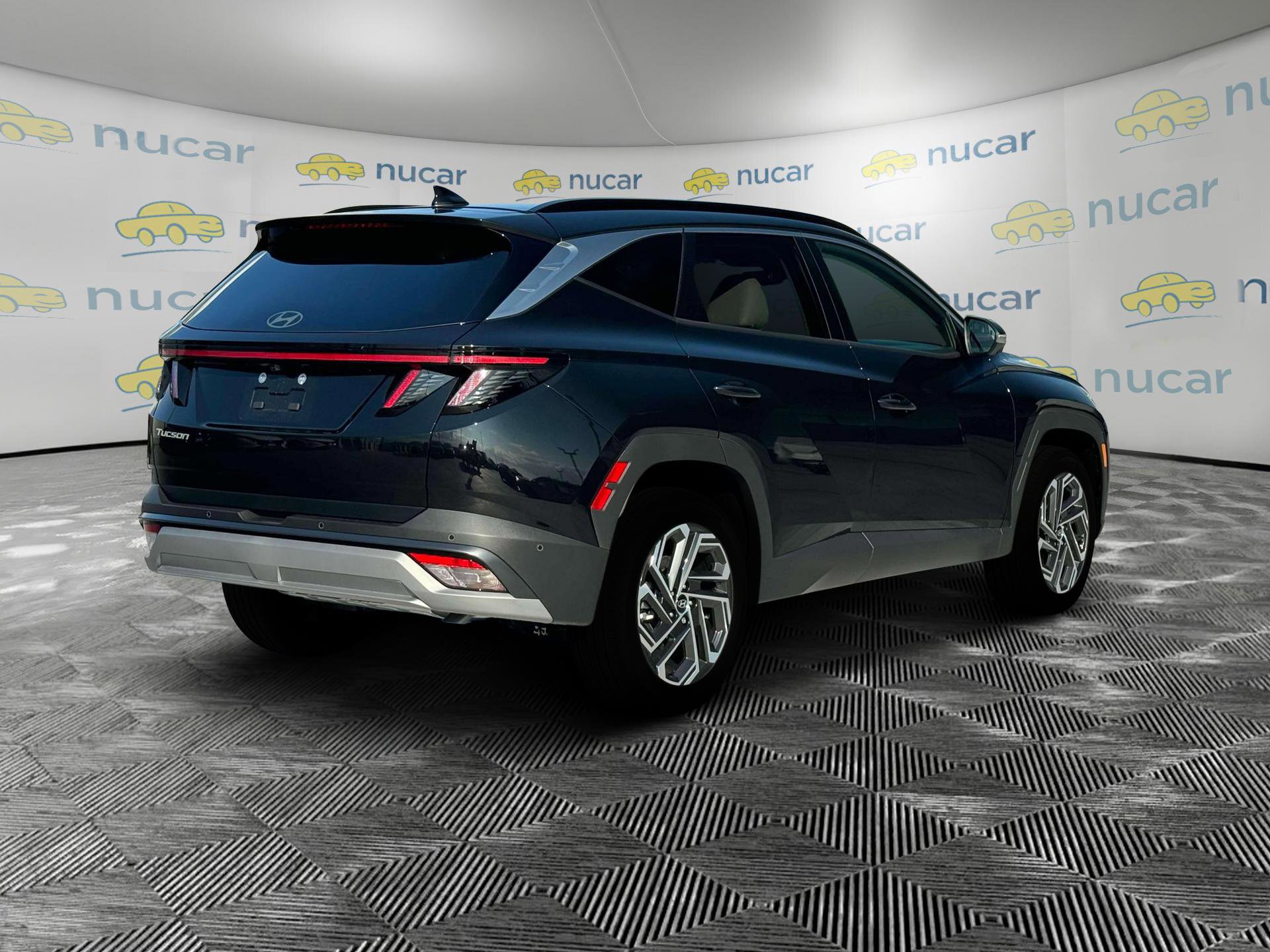 New 2025 Hyundai Tucson Limited image 7