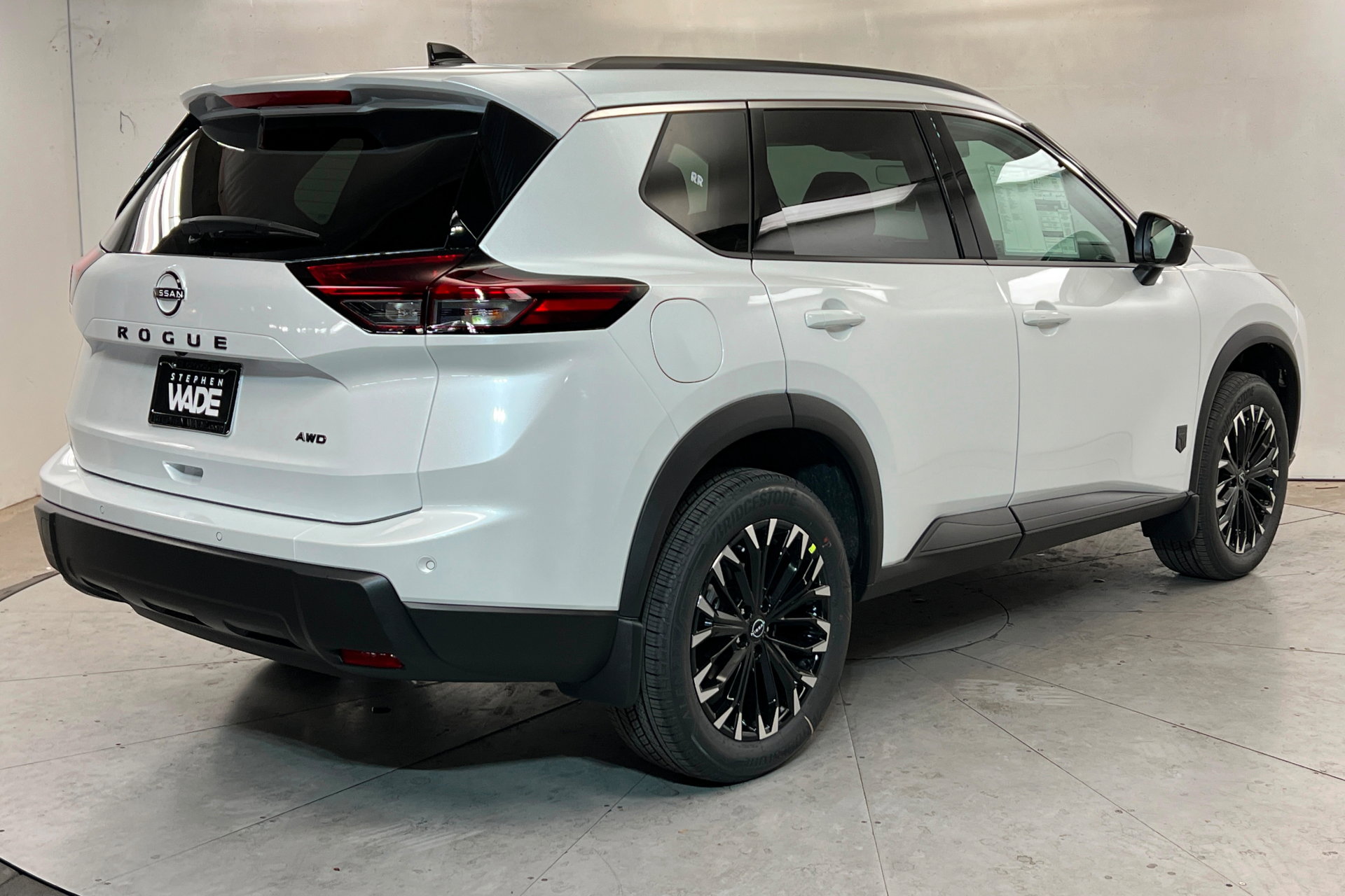 New 2026 Nissan Rogue SV image 5