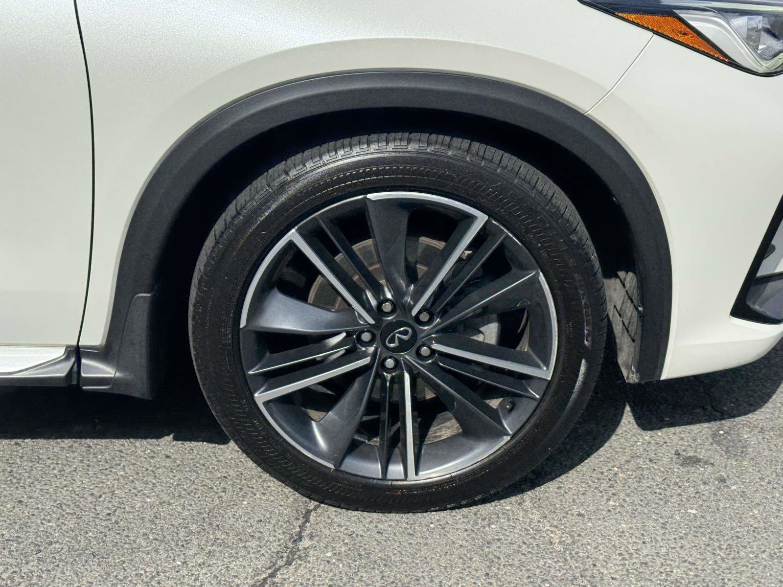 Used 2023 INFINITI QX55 Luxe w/ Cargo Package image 6