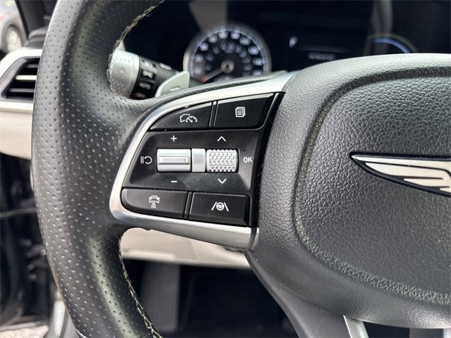 Used 2025 Genesis G70 2.5T image 21