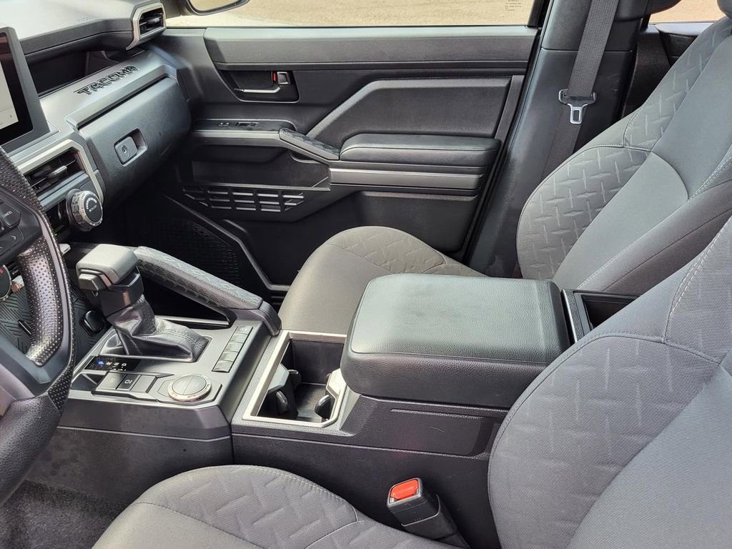 Used 2024 Toyota Tacoma SR5 image 29