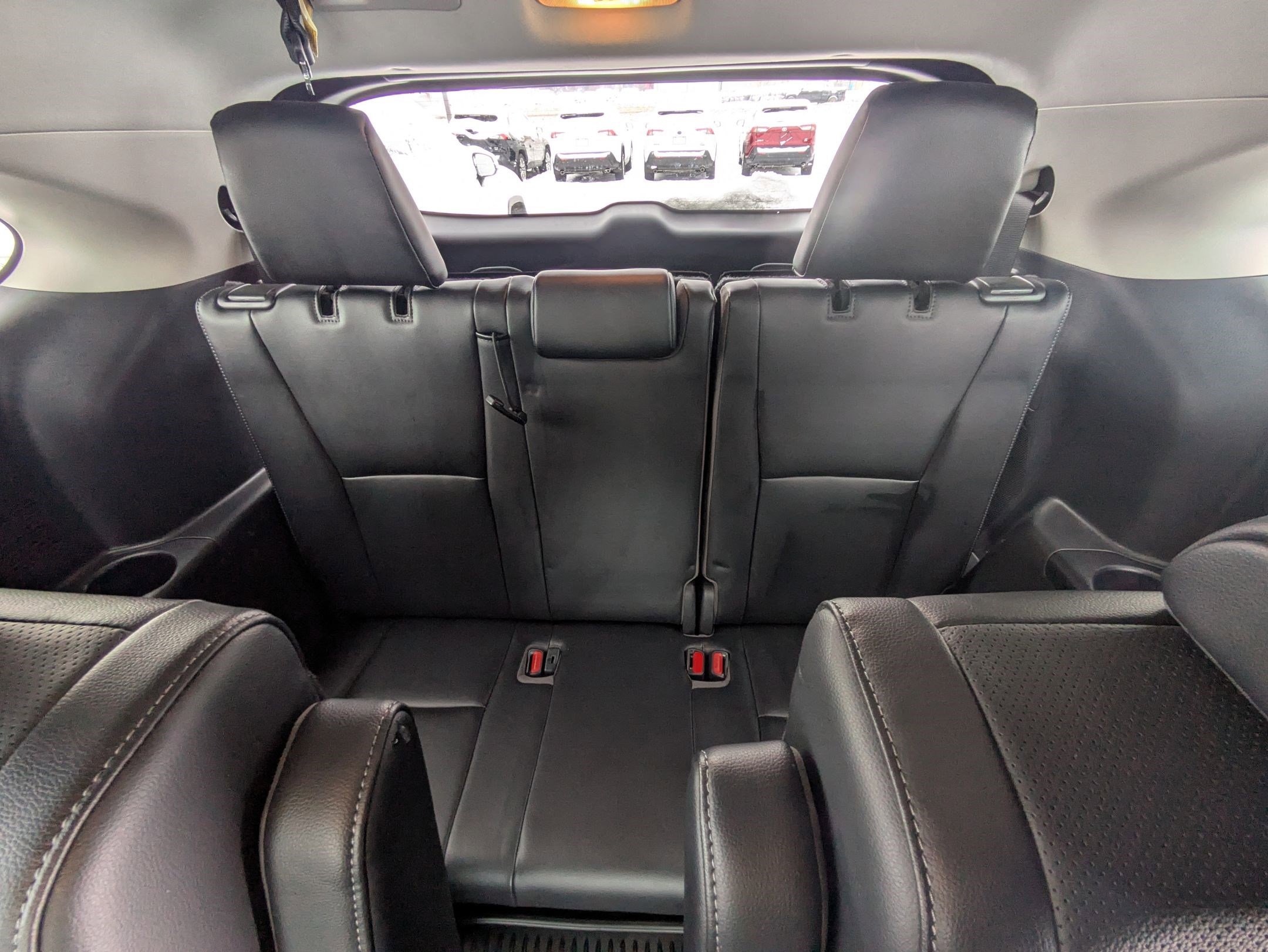 Used 2023 Toyota Highlander Limited image 19