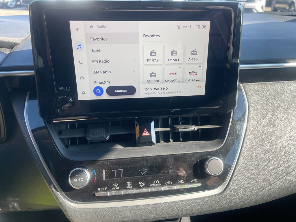 Used 2024 Toyota Corolla LE image 12