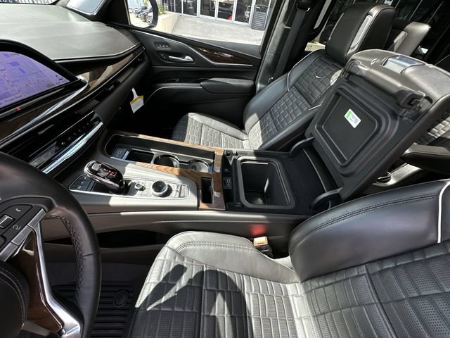 Certified 2024 Cadillac Escalade Sport Platinum w/ LPO, Floor Liner Package RWD image 29