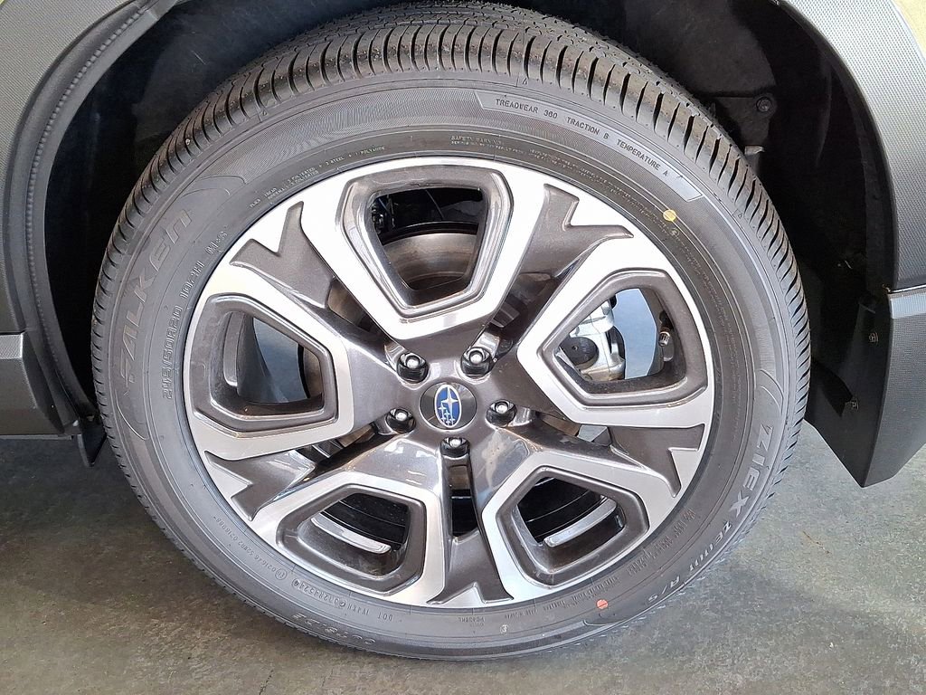 New 2025 Subaru Ascent Limited image 8