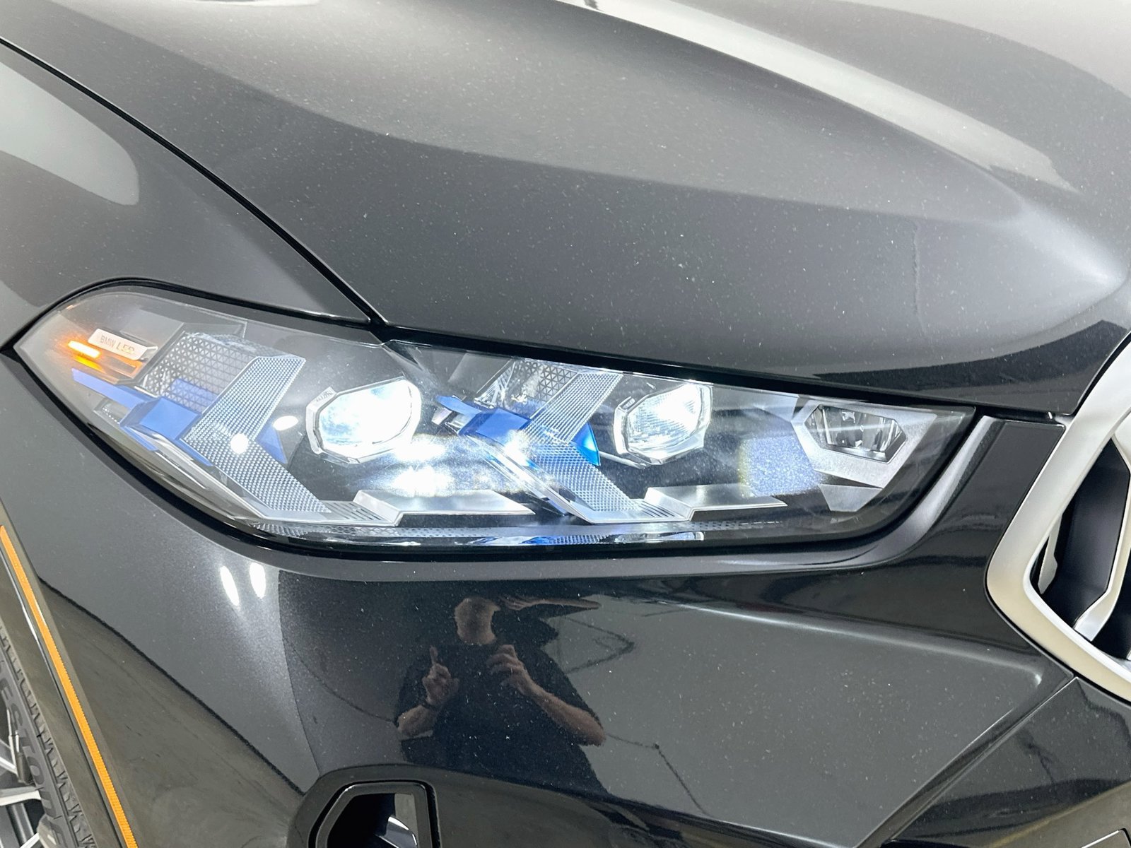 New 2027 BMW X6 xDrive40i AWD/4WD image 9