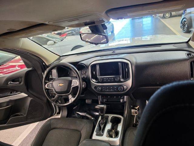 Used 2018 Chevrolet Colorado LT AWD/4WD image 10