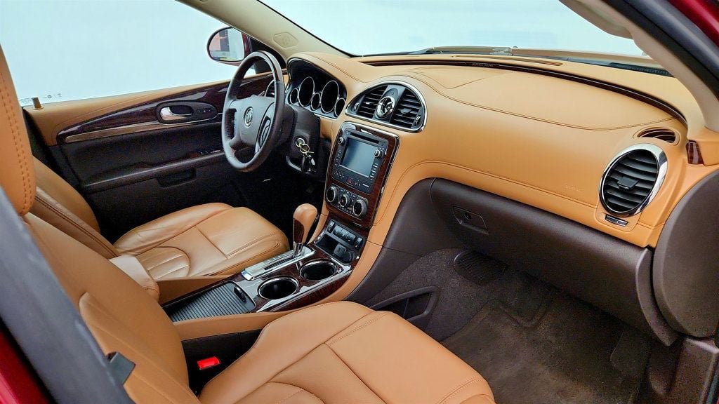 Used 2016 Buick Enclave Leather FWD image 25