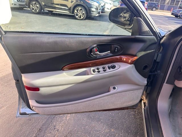 Used 2005 Buick Le Sabre Custom w/ Wheel And Sound Package image 11