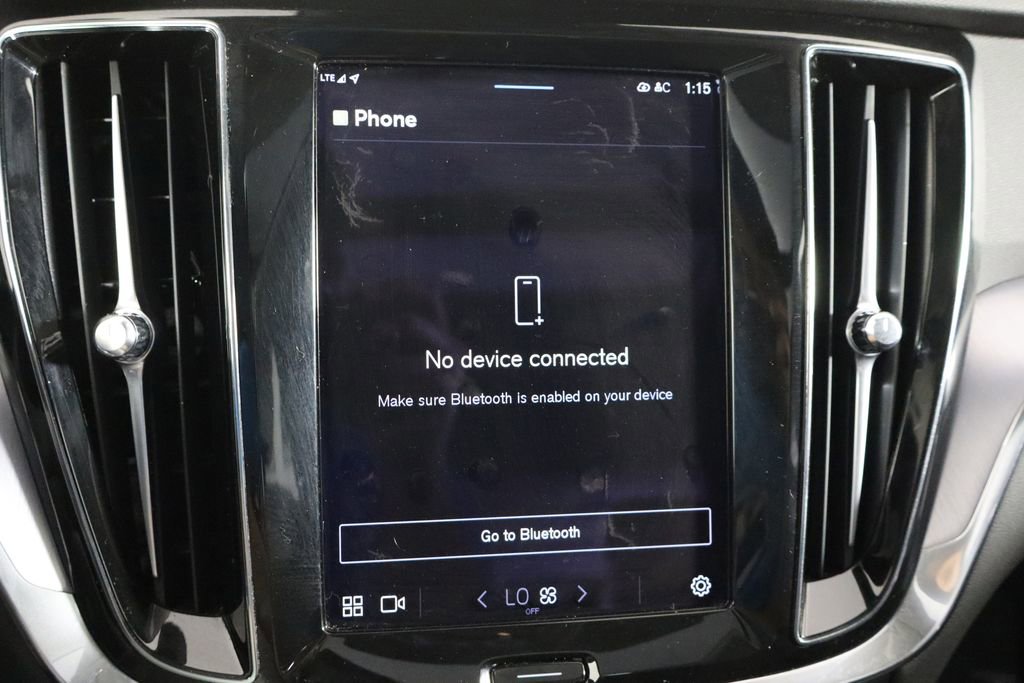 Used 2024 Volvo S60 B5 Core image 34