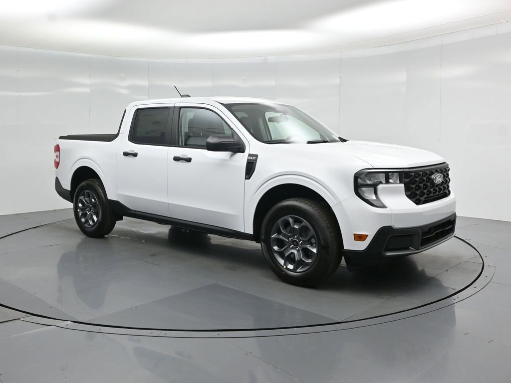 New 2026 Ford Maverick XLT FWD image 21