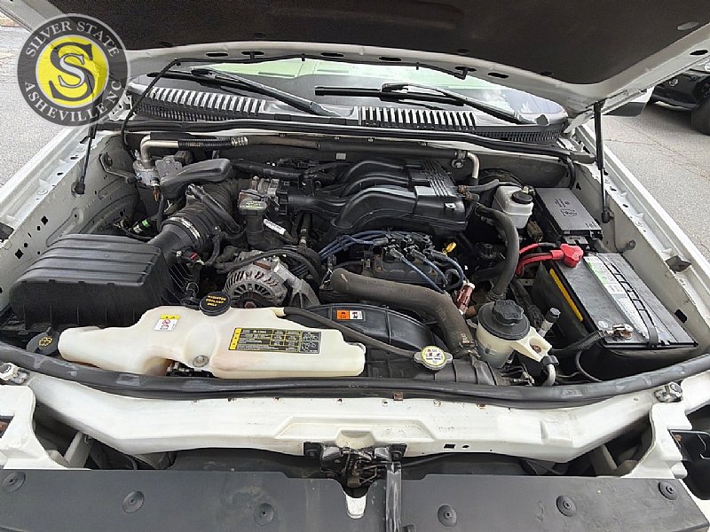 Used 2010 Ford Explorer Eddie Bauer AWD/4WD image 29