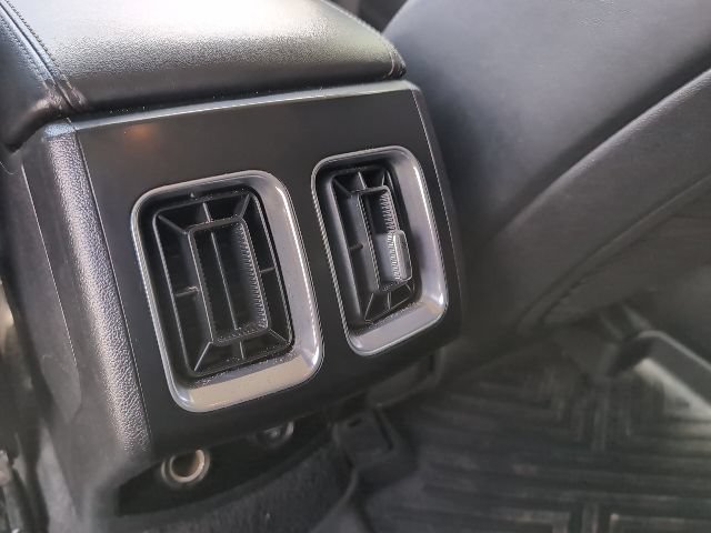 Used 2022 Kia Sorento S FWD image 24