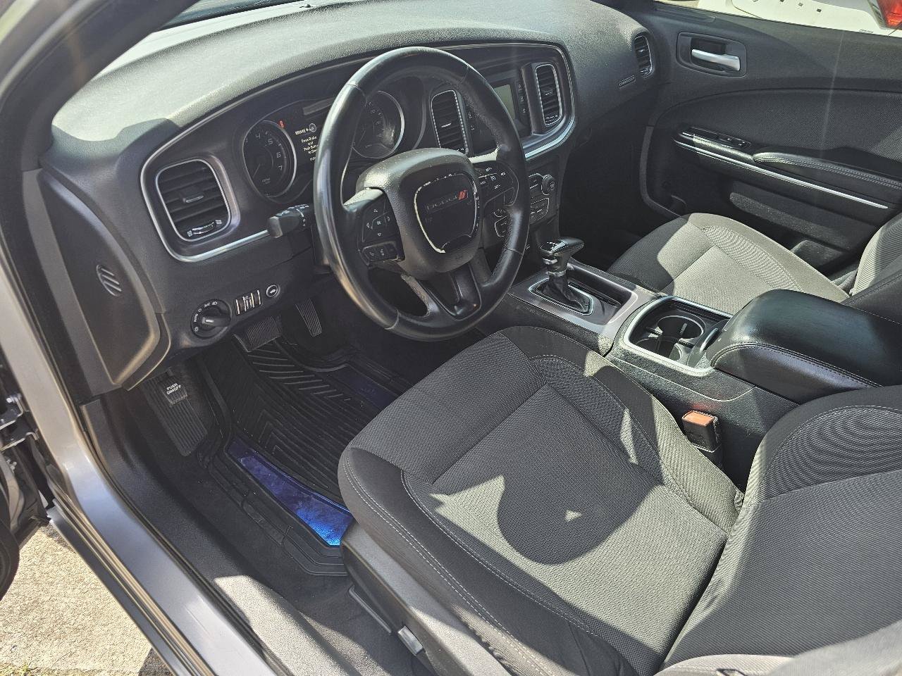 Used 2015 Dodge Charger SE w/ Popular Equipment Group RWD image 21