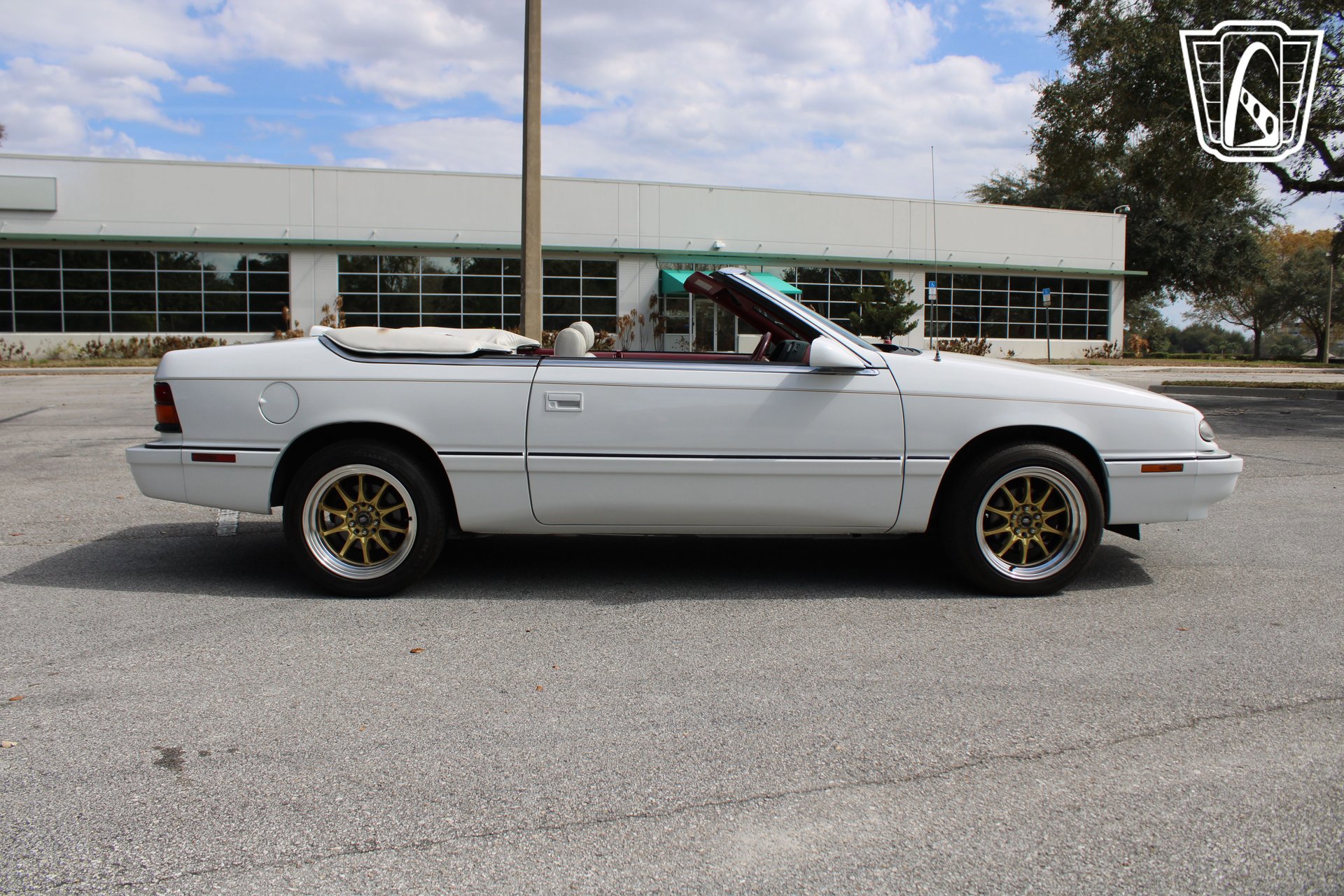 Used 1994 Chrysler LeBaron GTC FWD image 23