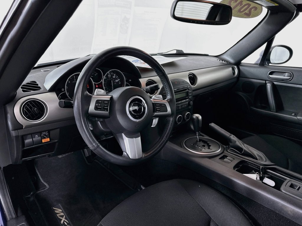 Used 2012 MAZDA MX-5 Miata Touring RWD image 14