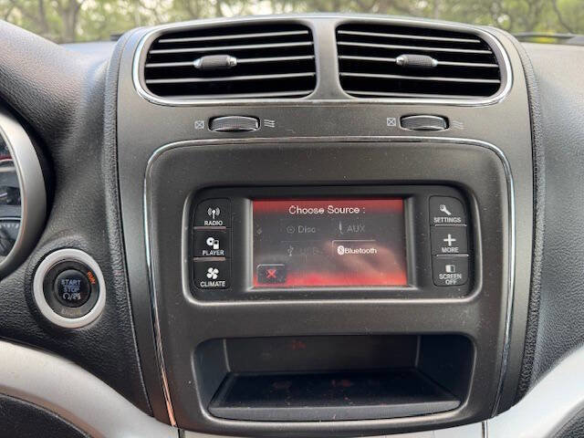 Used 2012 Dodge Journey SXT w/ Popular Equipment Group FWD image 41