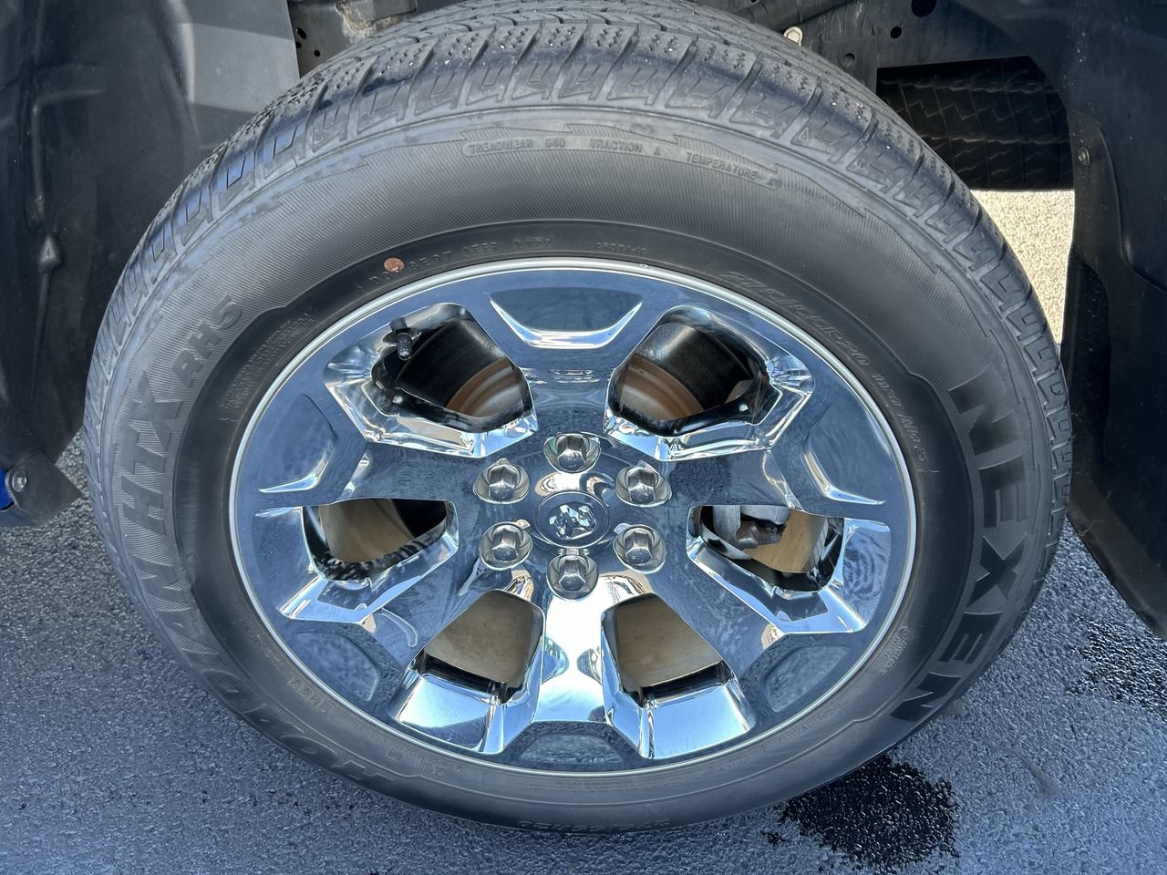 Used 2022 RAM 1500 Big Horn AWD/4WD image 10