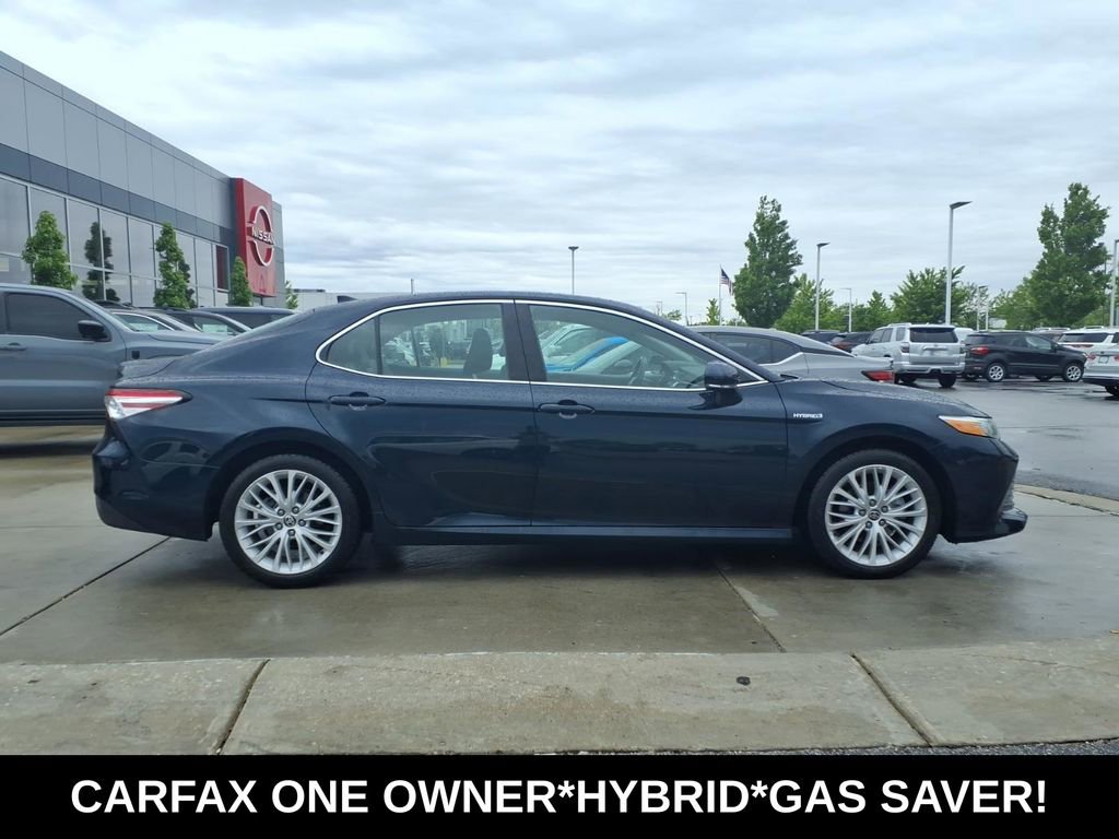 Used 2020 Toyota Camry XLE FWD image 8