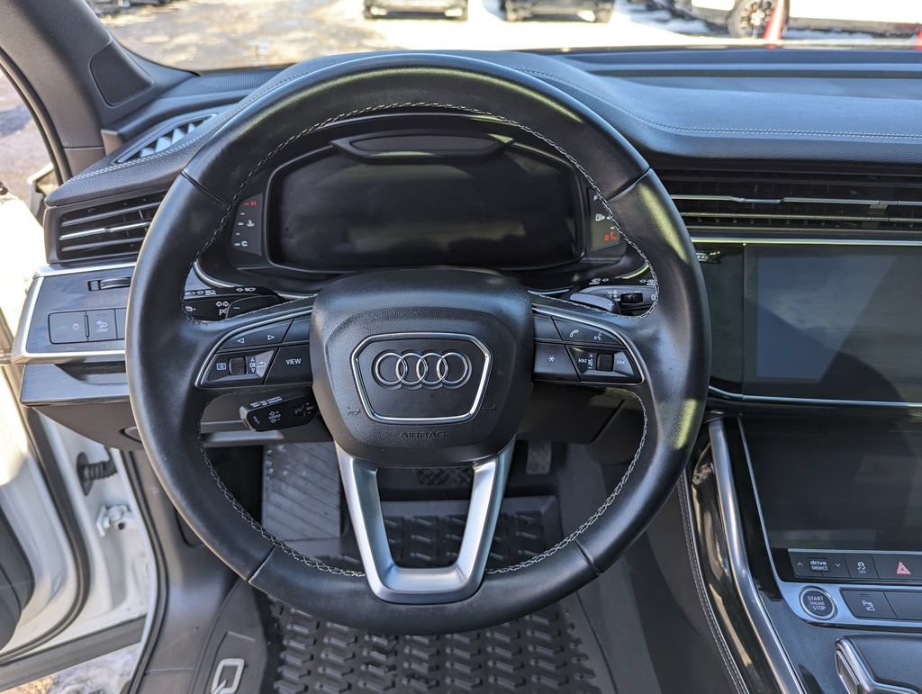 Used 2025 Audi Q7 3.0T Premium Plus AWD/4WD image 14