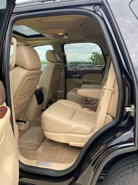 Used 2013 Chevrolet Tahoe LTZ RWD image 8