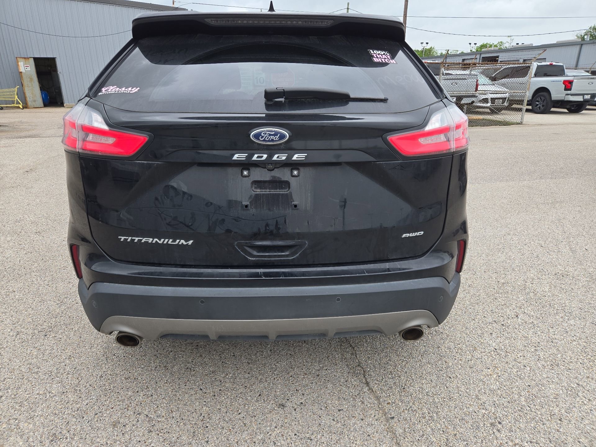 Used 2022 Ford Edge Titanium w/ Equipment Group 301A AWD/4WD image 11