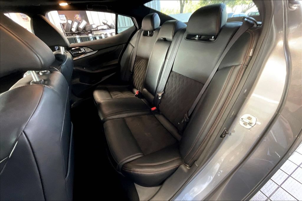 Used 2023 Nissan Maxima SR FWD image 14