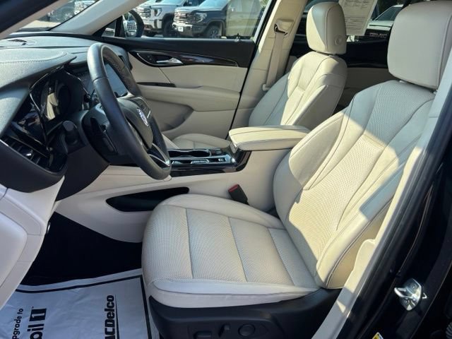 Used 2021 Buick Envision Essence FWD image 16