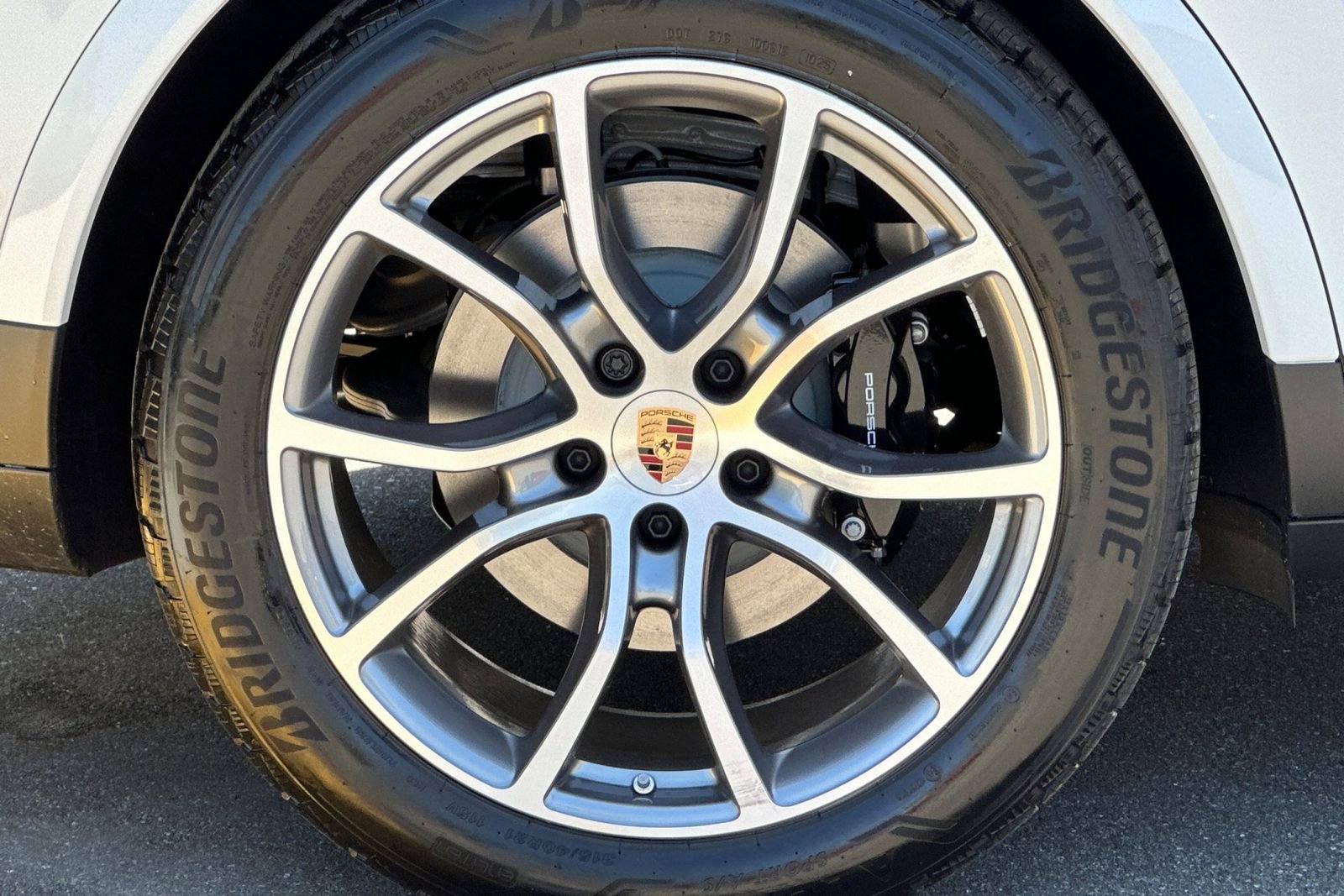 New 2025 Porsche Cayenne Coupe image 44