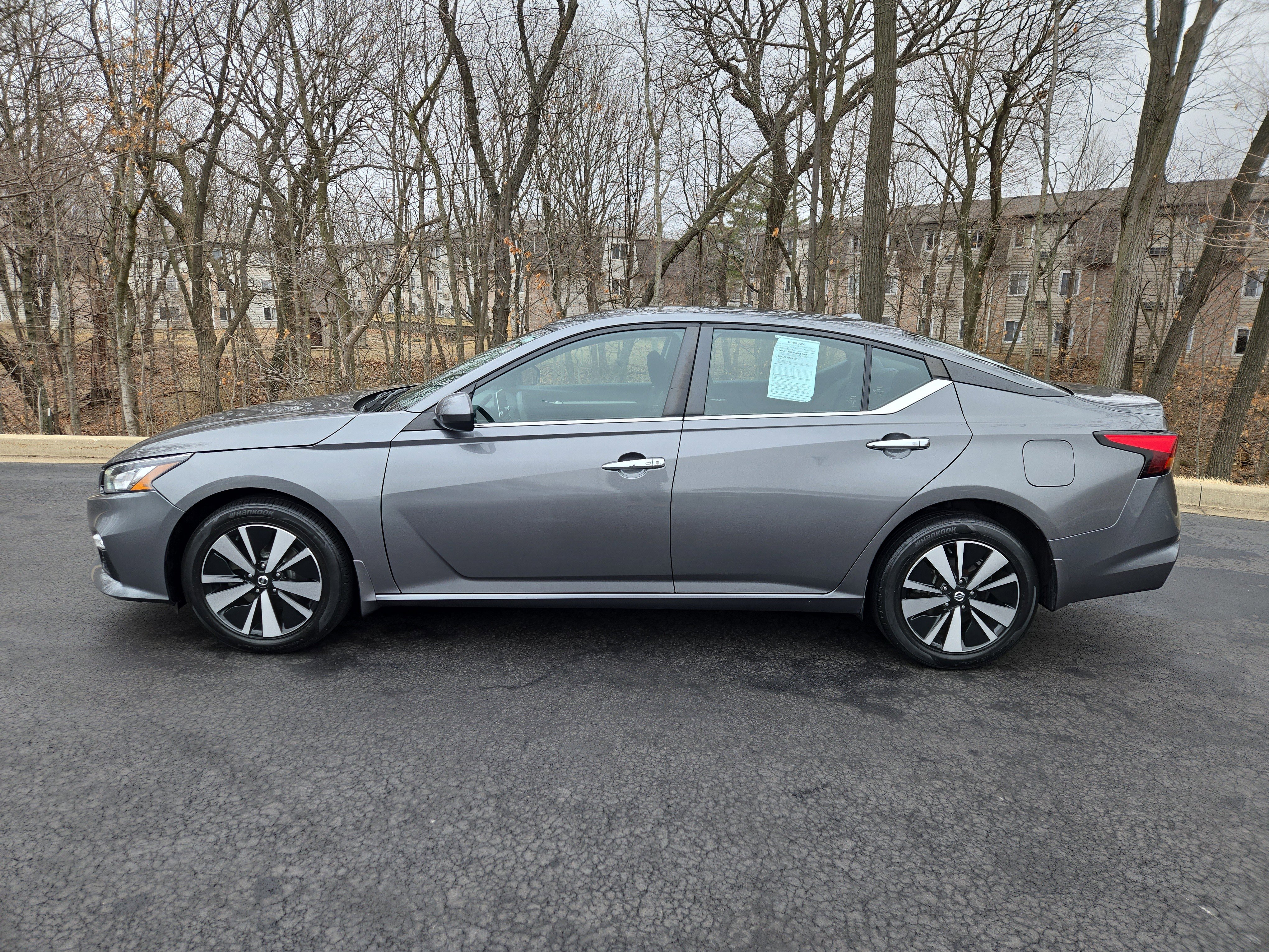 Used 2022 Nissan Altima 2.5 SV image 5