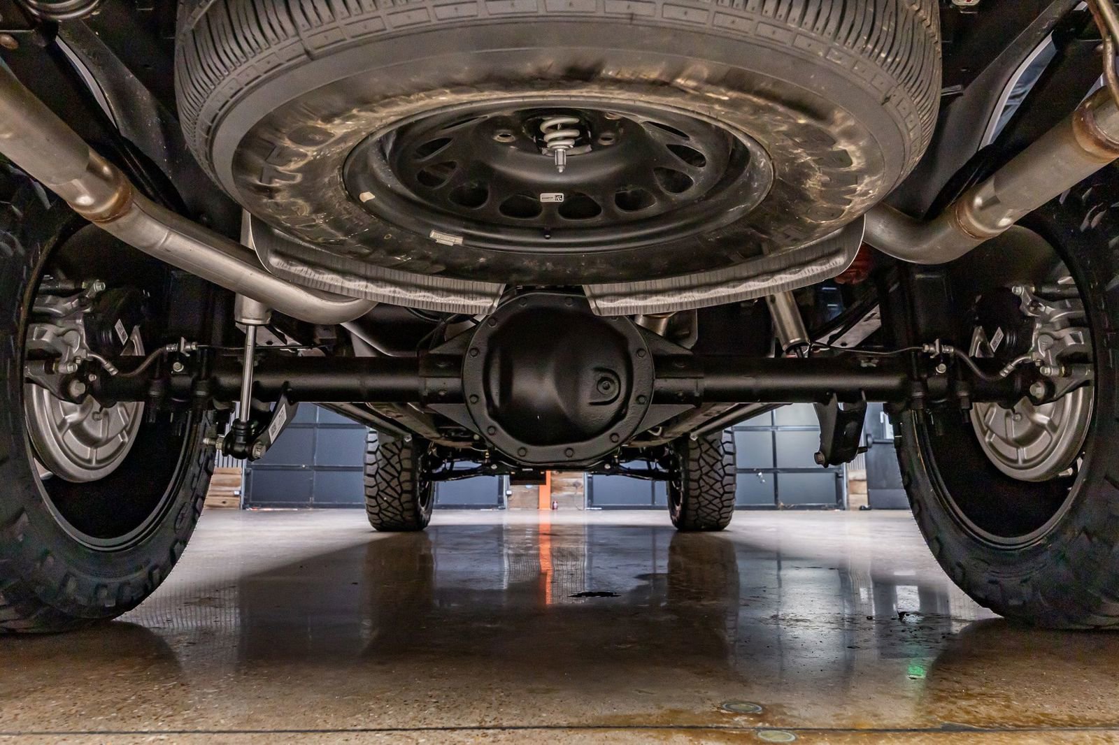 Used 2025 GMC Sierra 1500 AT4 w/ AT4 Premium Package image 15