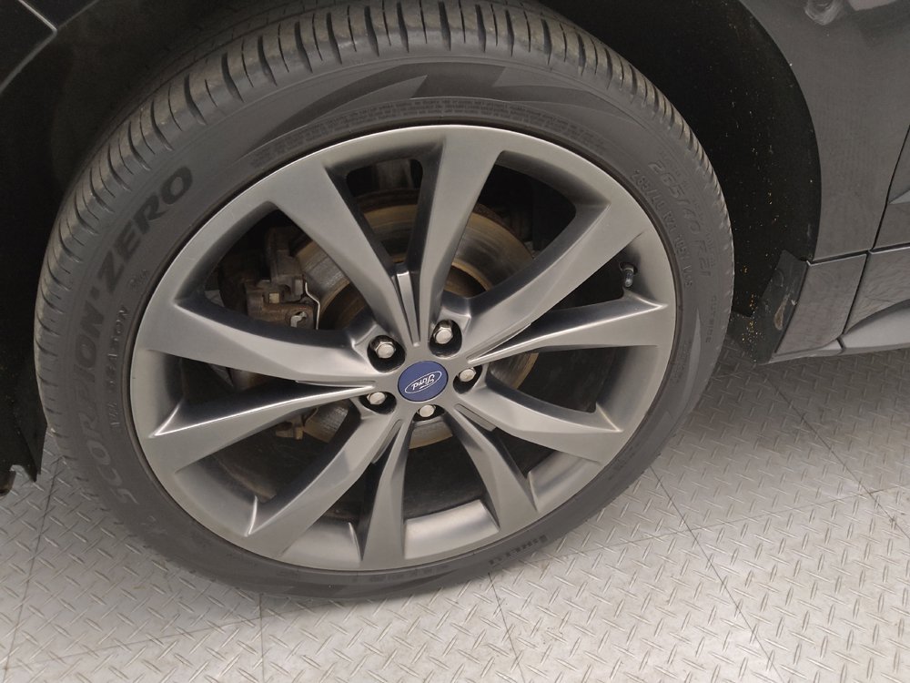 Used 2018 Ford Edge Sport w/ Equipment Group 401A AWD/4WD image 31