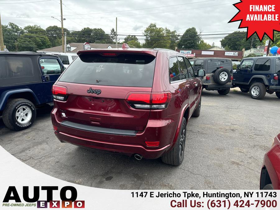 Used 2019 Jeep Grand Cherokee Altitude image 5