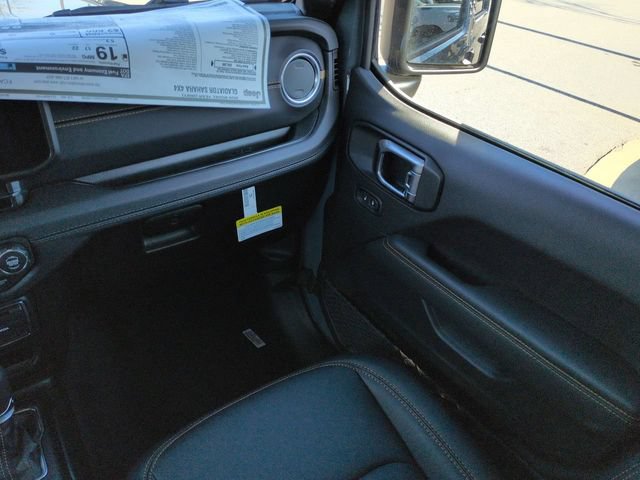 New 2026 Jeep Gladiator Sport AWD/4WD image 15