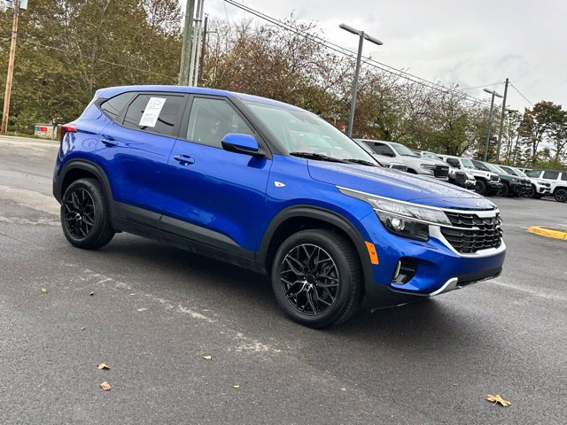 Used 2024 Kia Seltos LX AWD/4WD image 18