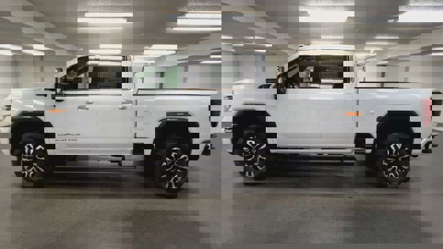 New 2026 GMC Sierra 2500 Denali Ultimate image 5