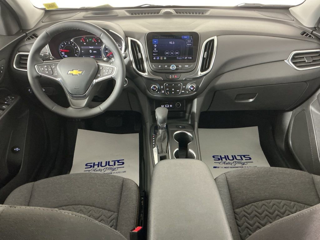 Used 2024 Chevrolet Equinox LT AWD/4WD image 15