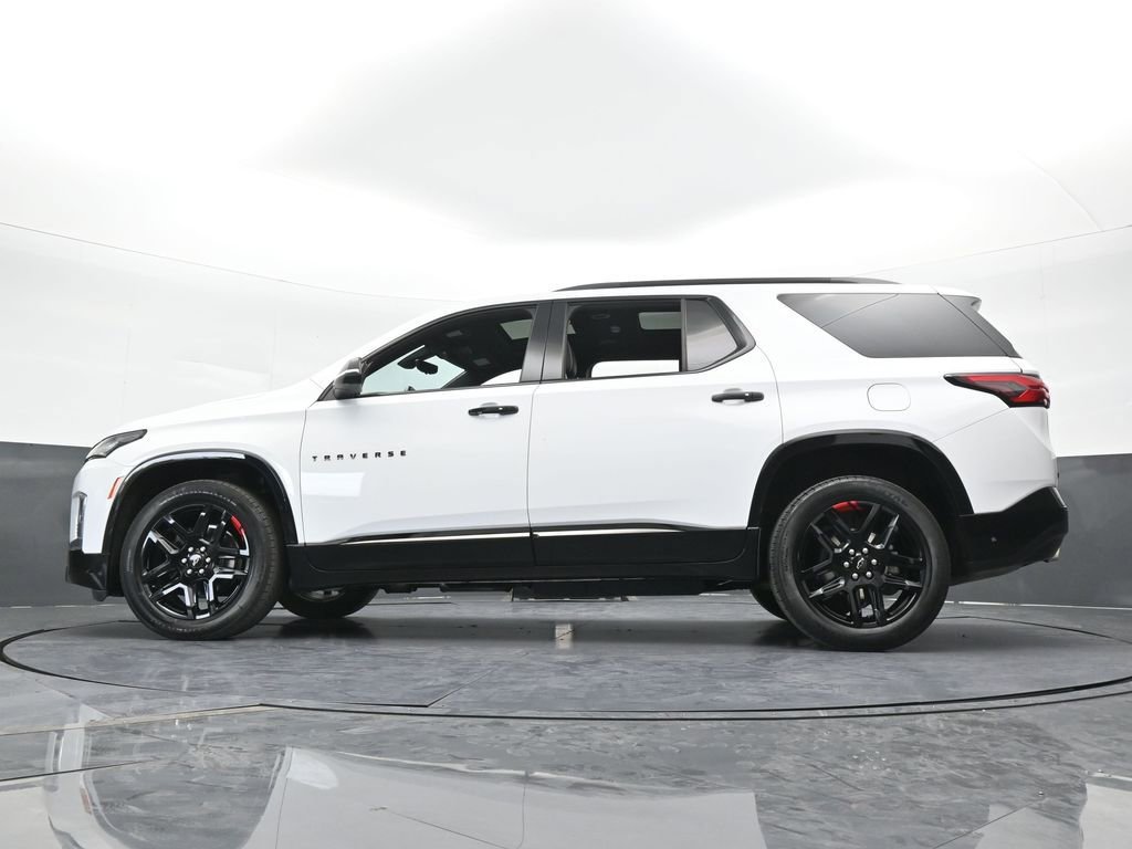 Used 2023 Chevrolet Traverse Premier w/ Redline Edition image 70