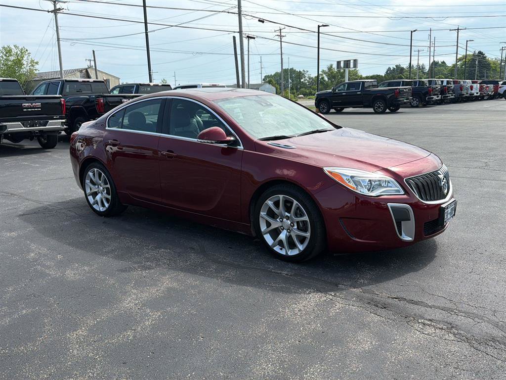 Used 2017 Buick Regal GS w/ Driver Confidence Package #1 AWD/4WD image 2