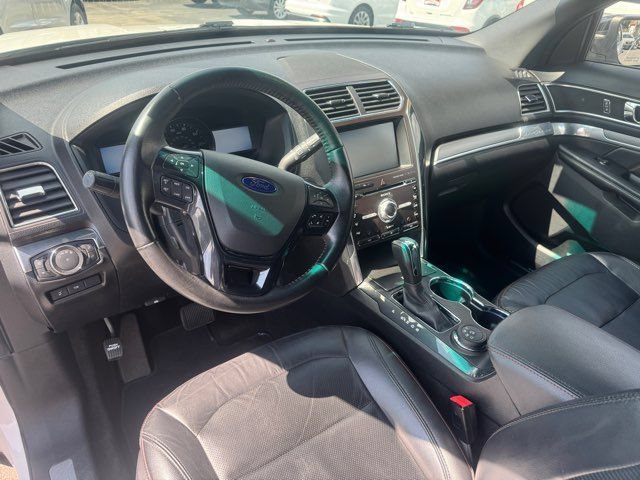 Used 2016 Ford Explorer Sport w/ Equipment Group 401A AWD/4WD image 9