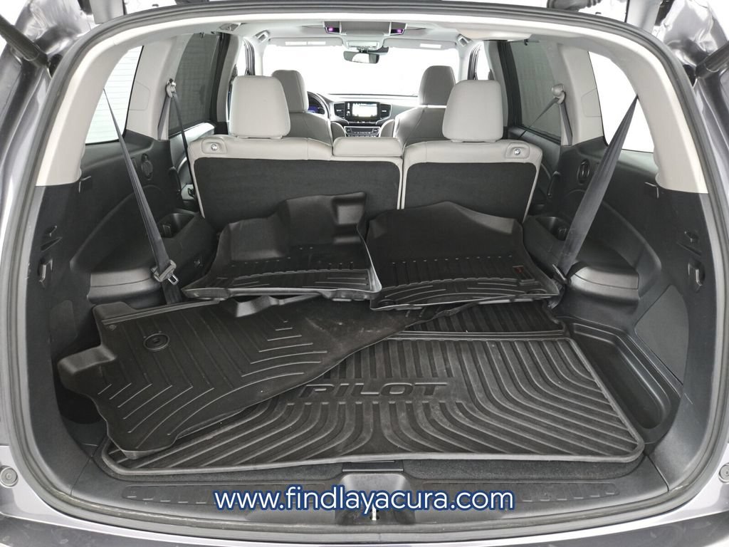 Used 2019 Honda Pilot Touring image 19