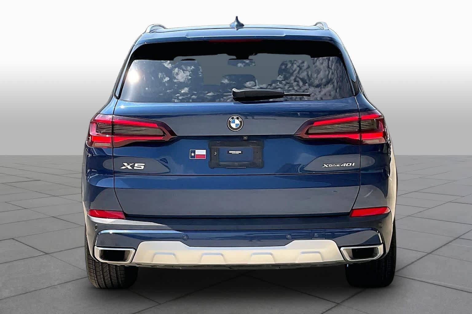 Used 2023 BMW X5 xDrive40i w/ Premium Package AWD/4WD image 5